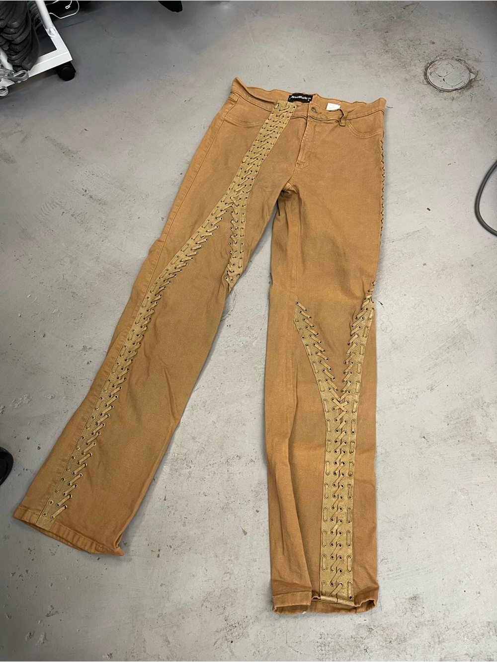 Women’s Lace-Up Caramel Straight Leg Jeans